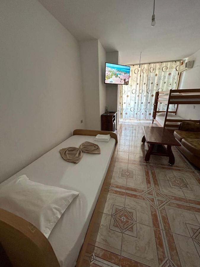 A&X Cozy And Tranquil Apartment - 24H Self Check-In Tirana Exteriör bild