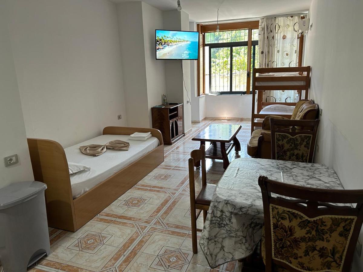 A&X Cozy And Tranquil Apartment - 24H Self Check-In Tirana Exteriör bild